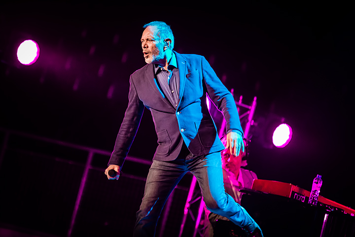 Rob de Nijs @ Lotto Arena, foto 17, foto's door Elke Briers - FrontView Magazine