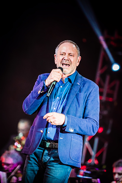 Rob de Nijs @ Lotto Arena, foto 22, foto's door Elke Briers - FrontView Magazine