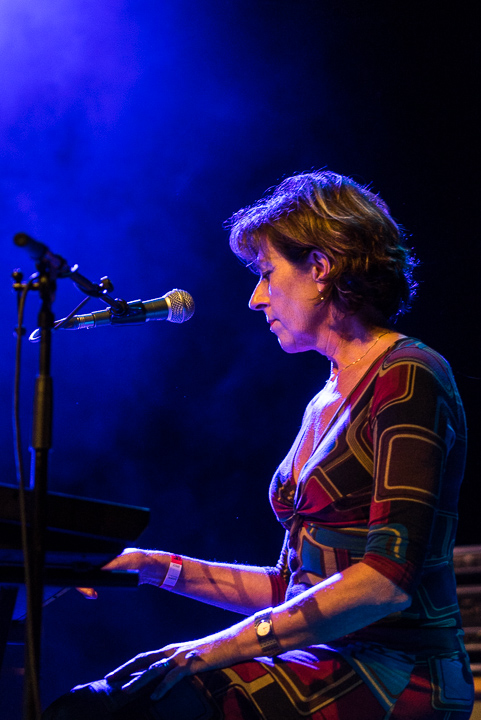 Lavvi Ebbel @ Het Depot, Leuven, picture 18, photographed by Erik Olaerts - FrontView Magazine