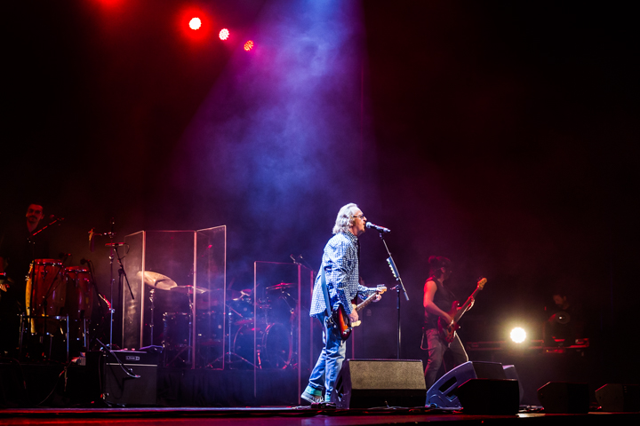 Umberto Tozzi @ Kursaal Oostende, picture 3, photographed by Guy Danneels - FrontView Magazine