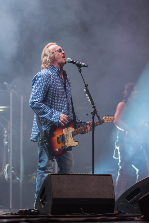 Umberto Tozzi @ Kursaal Oostende, picture 4, photographed by Guy Danneels - FrontView Magazine