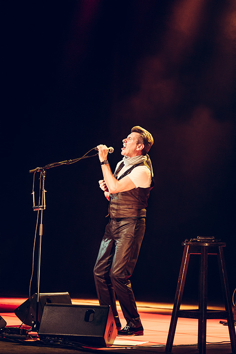 Paul Michiels @ Stadsschouwburg Antwerpen, picture 4, photographed by Elke Briers - FrontView Magazine