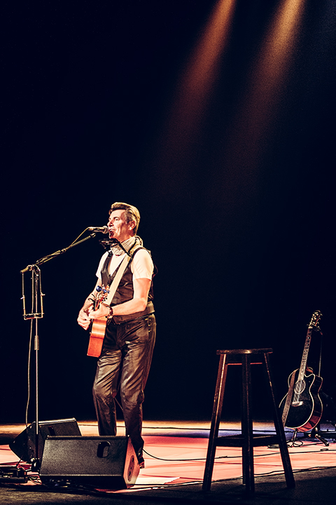 Paul Michiels @ Stadsschouwburg Antwerpen, picture 8, photographed by Elke Briers - FrontView Magazine