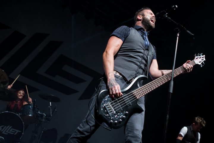 Skillet @ 013, foto 16, foto's door Dorien Goetschalckx - FrontView Magazine