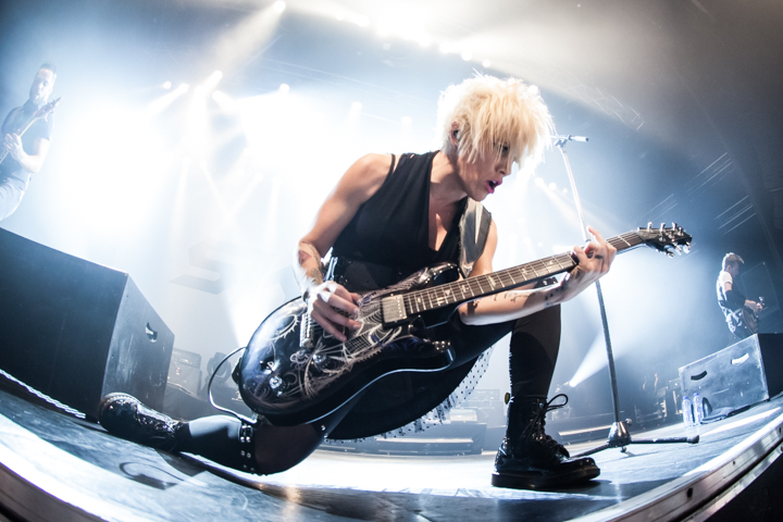 Skillet @ 013, foto 31, foto's door Dorien Goetschalckx - FrontView Magazine