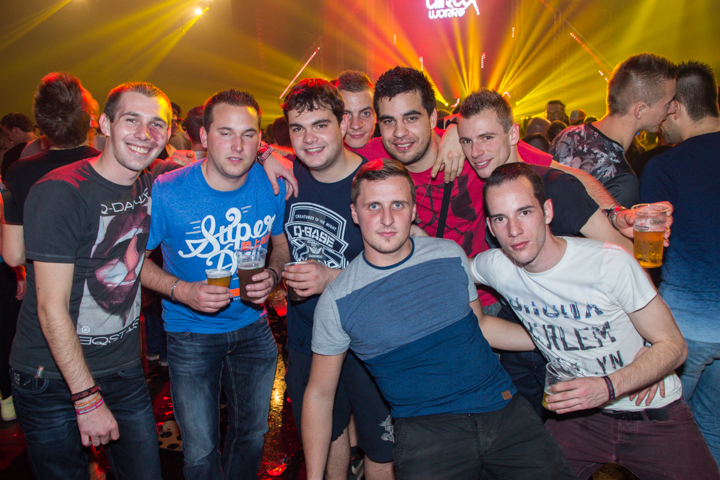 Hard Dance Event Live @ Heineken Music Hall, picture 17, photographed by Tom Van Tongerloo - FrontView Magazine