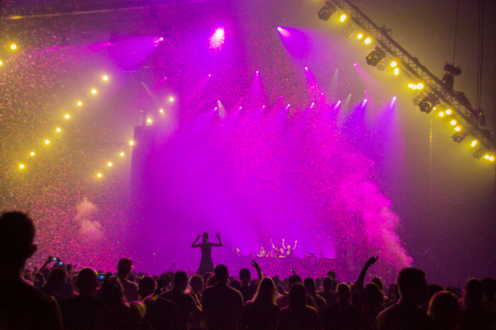 Hard Dance Event Live @ Heineken Music Hall, picture 29, photographed by Tom Van Tongerloo - FrontView Magazine