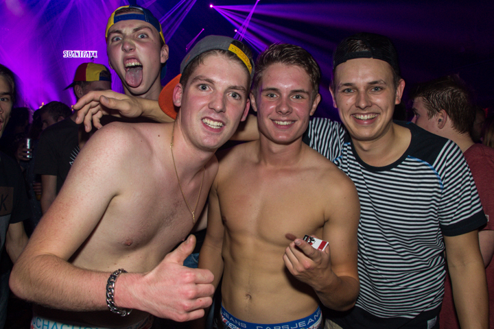 Hard Dance Event Live @ Heineken Music Hall, picture 56, photographed by Tom Van Tongerloo - FrontView Magazine