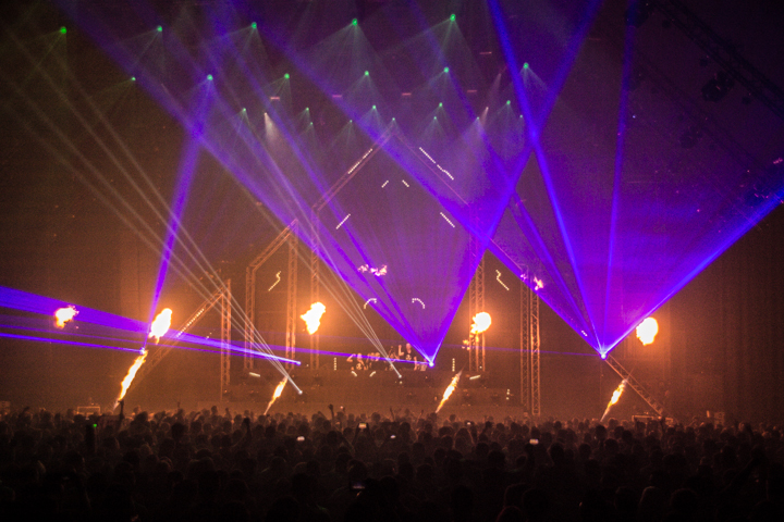 Hard Dance Event Live @ Heineken Music Hall, picture 81, photographed by Tom Van Tongerloo - FrontView Magazine