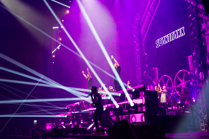 Hard Dance Event Live @ Heineken Music Hall, picture 111, photographed by Tom Van Tongerloo - FrontView Magazine