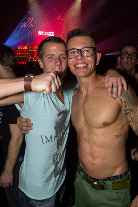 Hard Dance Event Live @ Heineken Music Hall, picture 133, photographed by Tom Van Tongerloo - FrontView Magazine