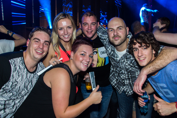 Hard Dance Event Live @ Heineken Music Hall, picture 149, photographed by Tom Van Tongerloo - FrontView Magazine