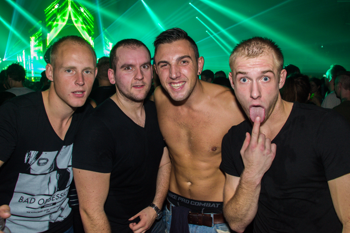 Hard Dance Event Live @ Heineken Music Hall, picture 168, photographed by Tom Van Tongerloo - FrontView Magazine