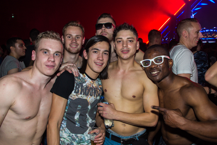 Hard Dance Event Live @ Heineken Music Hall, picture 194, photographed by Tom Van Tongerloo - FrontView Magazine