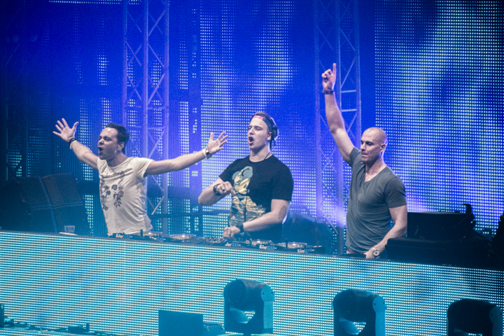 Hard Dance Event Live @ Heineken Music Hall, picture 195, photographed by Tom Van Tongerloo - FrontView Magazine