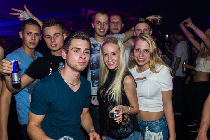 Hard Dance Event Live @ Heineken Music Hall, picture 202, photographed by Tom Van Tongerloo - FrontView Magazine