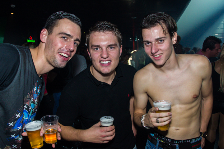 Hard Dance Event Live @ Heineken Music Hall, picture 215, photographed by Tom Van Tongerloo - FrontView Magazine