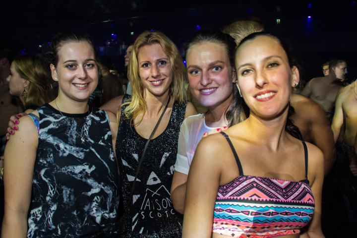 Hard Dance Event Live @ Heineken Music Hall, picture 236, photographed by Tom Van Tongerloo - FrontView Magazine