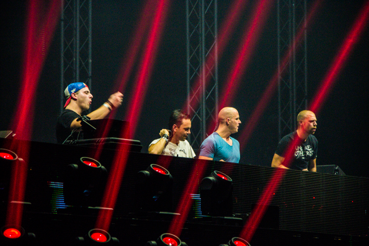 Hard Dance Event Live @ Heineken Music Hall, picture 255, photographed by Tom Van Tongerloo - FrontView Magazine