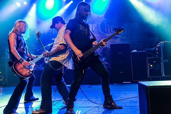 Black Stone Cherry @ Trix, picture 1, photographed by Edwin Houdevelt - FrontView Magazine