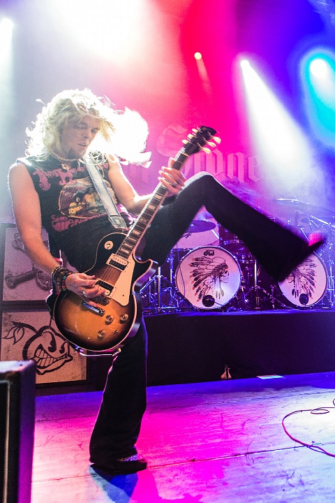 Black Stone Cherry @ Trix, picture 26, photographed by Edwin Houdevelt - FrontView Magazine