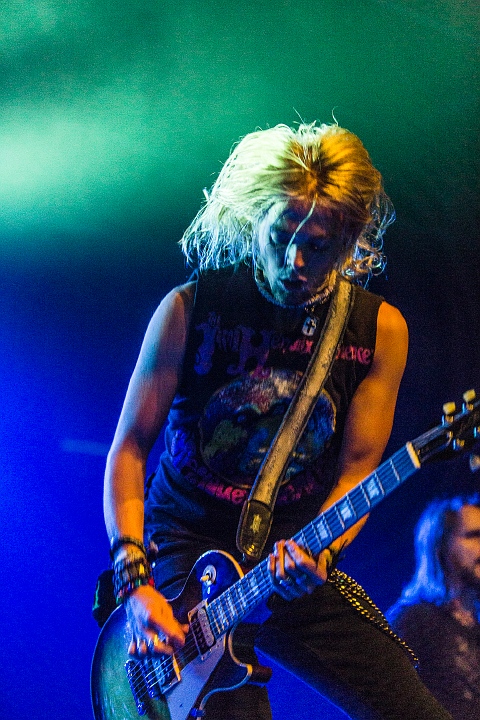 Black Stone Cherry @ Trix, picture 28, photographed by Edwin Houdevelt - FrontView Magazine