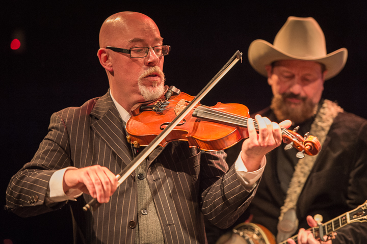 Broken Circle Breakdown Bluegrass Band - Albumvoorstelling "Unbroken! - Live in Concert" @ Bij De Vieze Gasten, picture 3, photographed by Jan van Hecke - FrontView Magazine