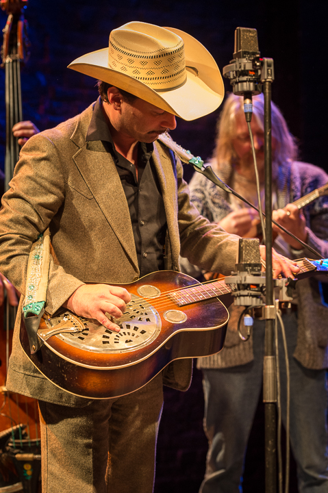 Broken Circle Breakdown Bluegrass Band - Albumvoorstelling "Unbroken! - Live in Concert" @ Bij De Vieze Gasten, picture 9, photographed by Jan van Hecke - FrontView Magazine