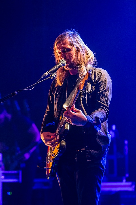 Band Of Skulls @ Trix, picture 15, photographed by Edwin Houdevelt - FrontView Magazine