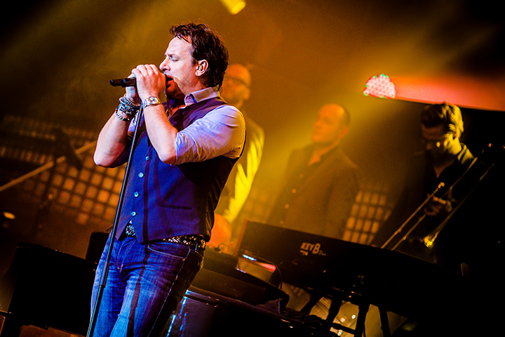 Marco Borsato - Duizend Spiegels Tour @ Ethias Theater, foto 17, foto's door Elke Briers - FrontView Magazine