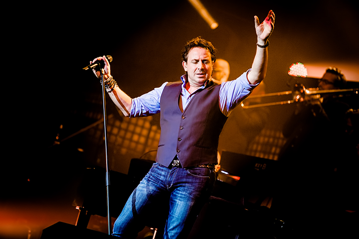 Marco Borsato - Duizend Spiegels Tour @ Ethias Theater, foto 18, foto's door Elke Briers - FrontView Magazine
