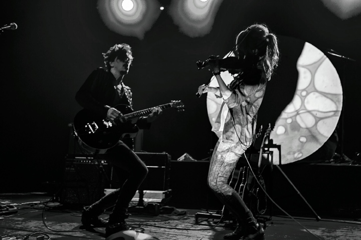 Too Tangled @ Trix, picture 14, photographed by Edwin Houdevelt - FrontView Magazine