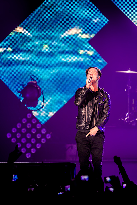 OneRepublic @ Lotto Arena, picture 4, photographed by Elke Briers - FrontView Magazine