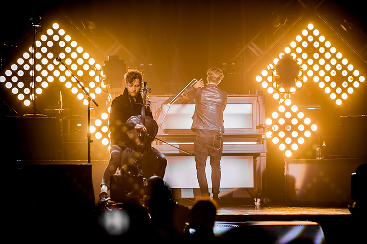 OneRepublic @ Lotto Arena, picture 7, photographed by Elke Briers - FrontView Magazine