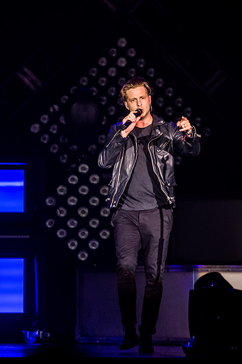 OneRepublic @ Lotto Arena, picture 14, photographed by Elke Briers - FrontView Magazine