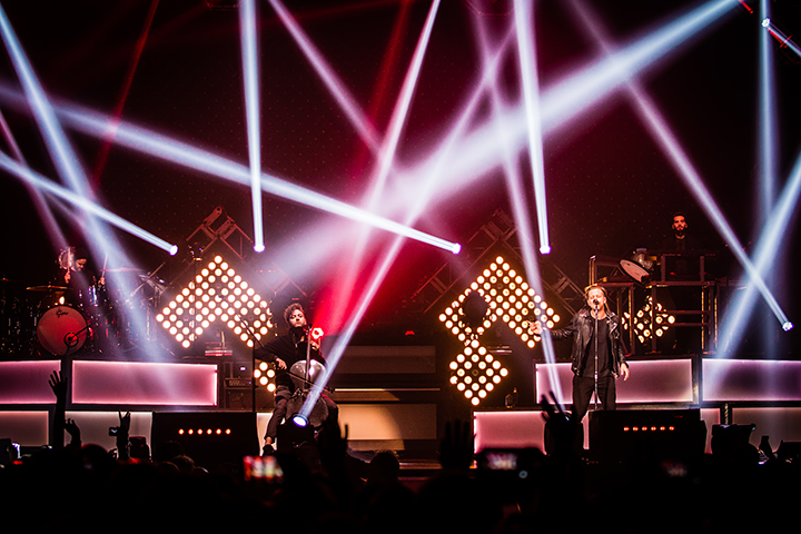 OneRepublic @ Lotto Arena, picture 18, photographed by Elke Briers - FrontView Magazine