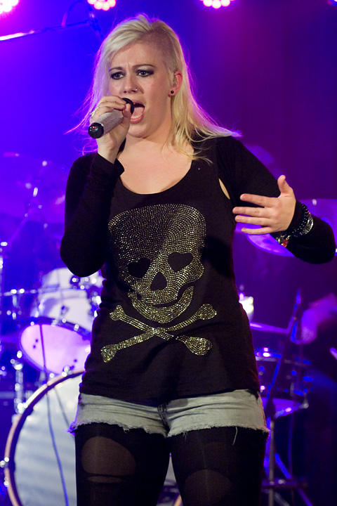 Sin7sinS @ RebelRock, picture 2, photographed by Paul Nouwen - FrontView Magazine
