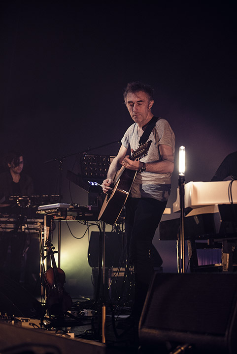 Yann Tiersen @ AB, picture 8, photographed by Jef Peeters - FrontView Magazine