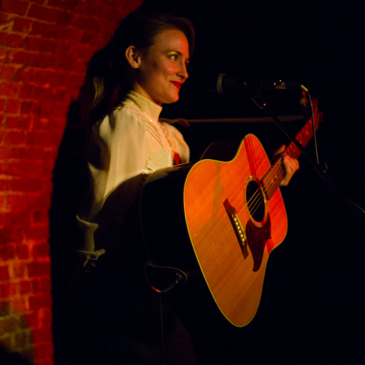 Dawn Landes @ Botanique, picture 9, photographed by Nick De Gregorio - FrontView Magazine