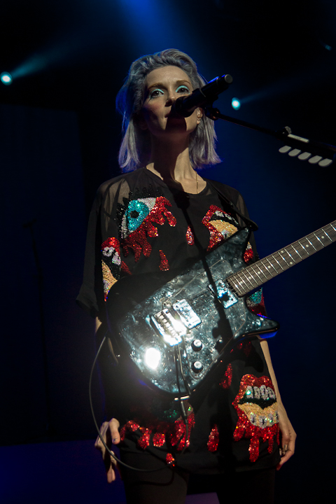 St Vincent @ TRIX, picture 3, photographed by Walter Grimm - FrontView Magazine