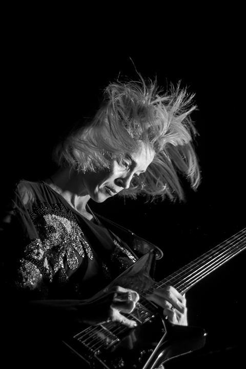 St Vincent @ TRIX, picture 4, photographed by Walter Grimm - FrontView Magazine
