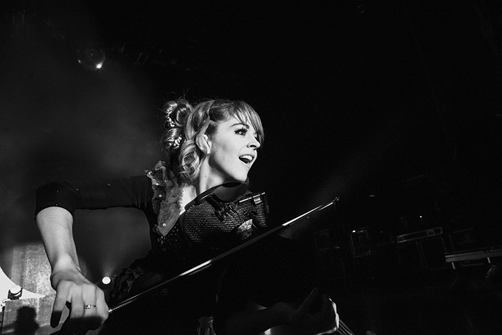 Lindsey Stirling @ AB, picture 4, photographed by Jef Peeters - FrontView Magazine