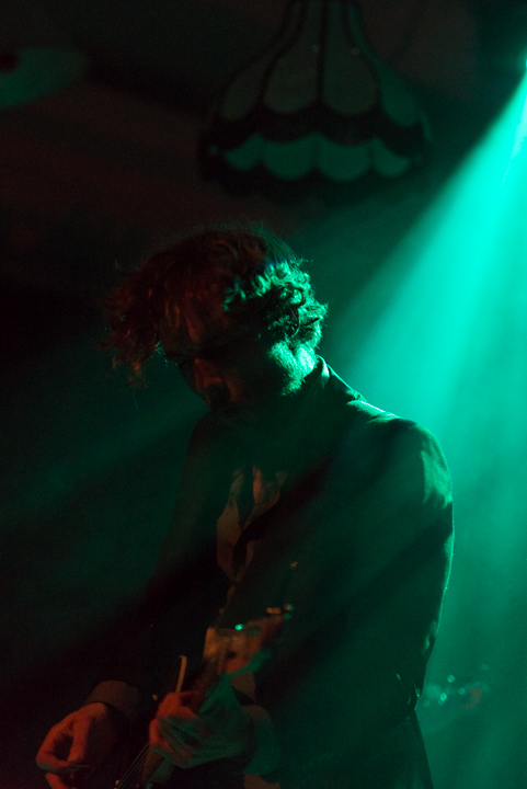 Suburb Songs - voorstelling debuutalbum 'Long Run of Levitation' @ De Casino Sint Niklaas, picture 1, photographed by Johan Van Buggenhout - FrontView Magazine