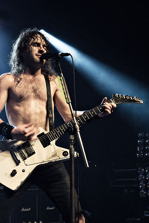 Airbourne @ Trix, picture 17, photographed by Jef Peeters - FrontView Magazine