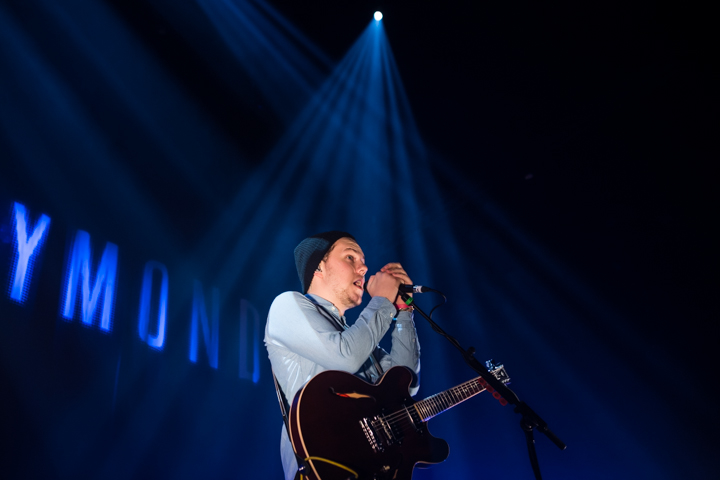 Saint Raymond @ Vorst Nationaal, picture 1, photographed by Dorien Goetschalckx - FrontView Magazine