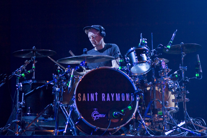 Saint Raymond @ Vorst Nationaal, picture 12, photographed by Dorien Goetschalckx - FrontView Magazine