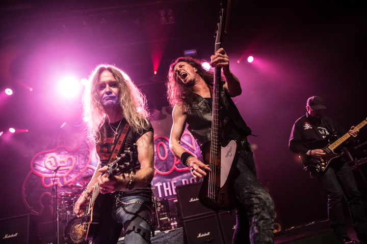 Saxon @ Trix, foto 6, foto's door Dorien Goetschalckx - FrontView Magazine
