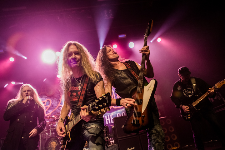 Saxon @ Trix, foto 7, foto's door Dorien Goetschalckx - FrontView Magazine