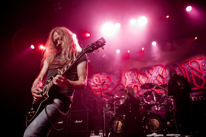 Saxon @ Trix, foto 8, foto's door Dorien Goetschalckx - FrontView Magazine