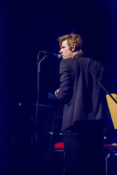 Spoon @ Vooruit te Gent, picture 23, photographed by Guy Danneels - FrontView Magazine